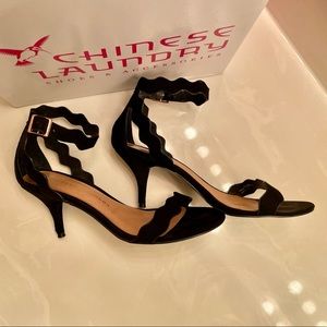 Chinese Laundry black ankle strap sandal with 2” heel Size 7.5